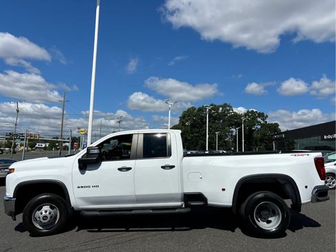 Certified 2022 Chevrolet Silverado 3500 W/T w/ WT Convenience Package AWD/4WD image 5