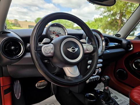 Used 2010 MINI Cooper S FWD image 23