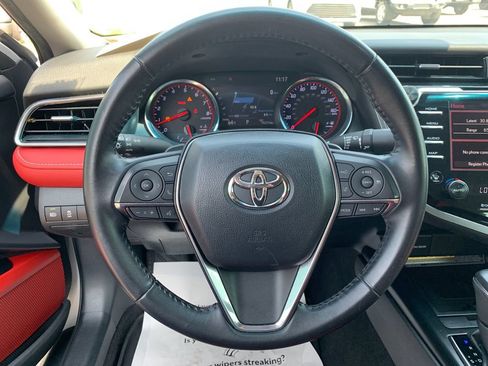 Used 2019 Toyota Camry XSE FWD image 25