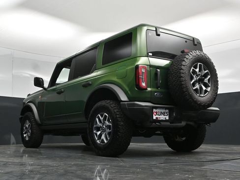 Used 2025 Ford Bronco Badlands AWD/4WD image 62