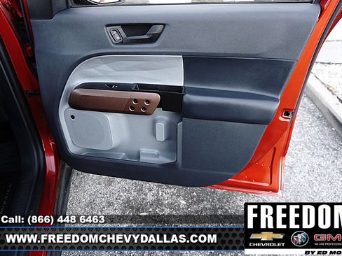 Used 2023 Ford Maverick Lariat w/ Lariat Luxury Package image 35