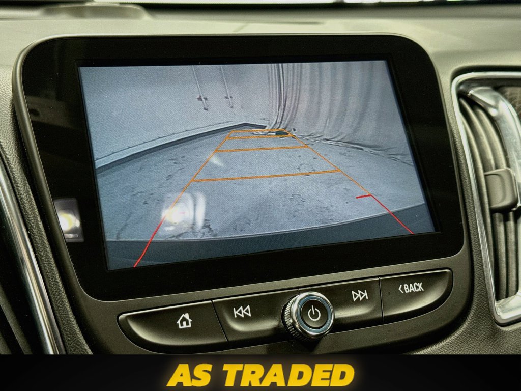 Used 2017 Chevrolet Malibu LT w/ Driver Confidence Package FWD image 15