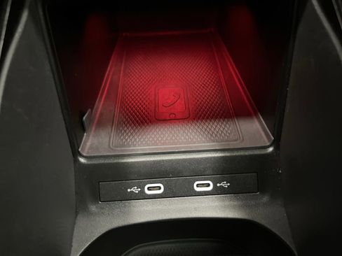 Used 2021 Volkswagen ID.4 Pro S w/ Gradient Package image 25