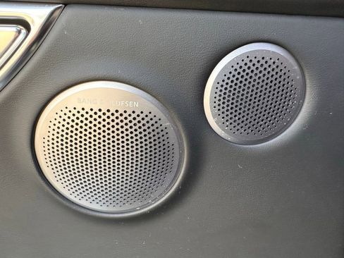 Used 2025 Genesis GV80 3.5T e-SC image 20