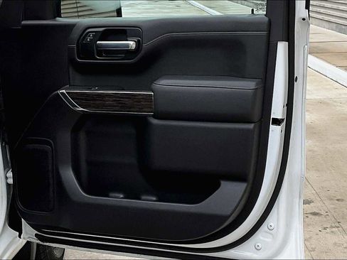 Used 2021 GMC Sierra 1500 Elevation image 21