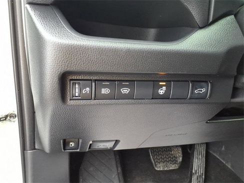 Certified 2024 Toyota RAV4 SE w/ Convenience Package image 16