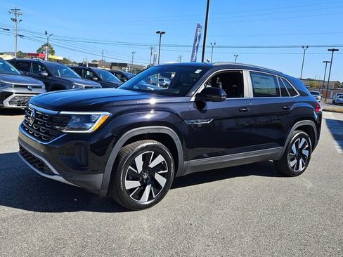 New 2026 Volkswagen Atlas Cross Sport SE AWD/4WD image 3