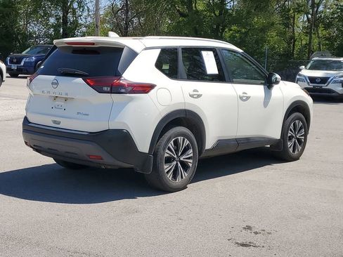 Used 2023 Nissan Rogue SV w/ SV Premium B Package AWD/4WD image 4
