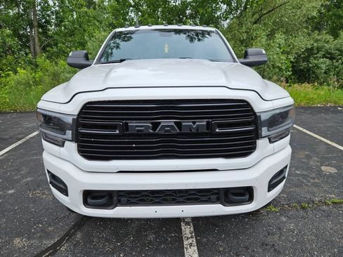 Used 2020 RAM 2500 Laramie w/ Night Edition AWD/4WD image 2