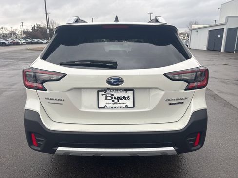 Certified 2022 Subaru Outback Touring image 4