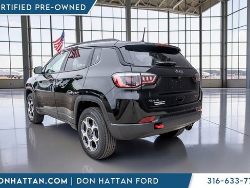Used 2022 Jeep Compass Trailhawk w/ Trailhawk Convenience Group AWD/4WD image 36