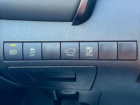 Used 2023 Toyota Camry SE image 25