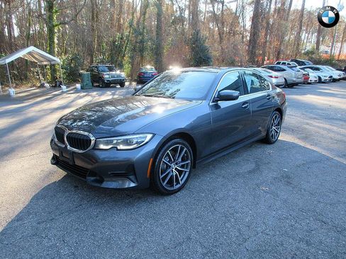 Used 2020 BMW 330i xDrive Sedan w/ Convenience Package image 3