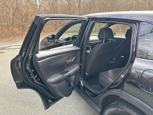 Used 2024 Honda HR-V Sport image 31