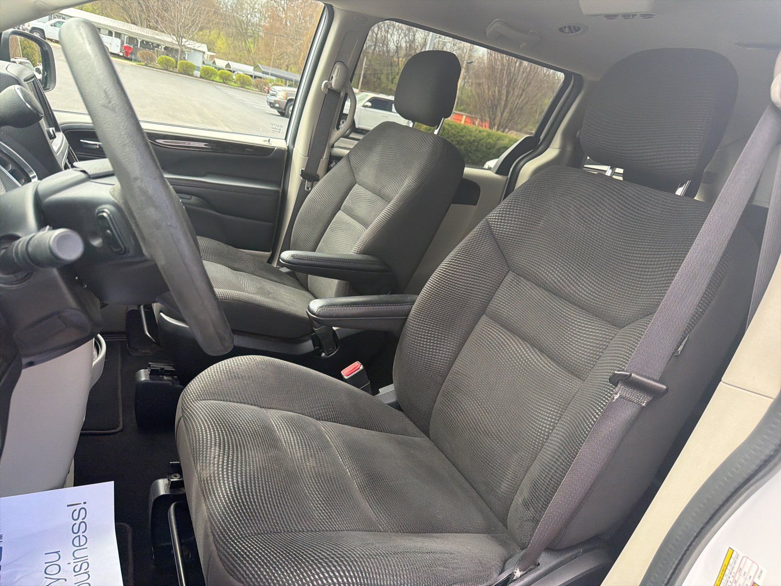 Used 2020 Dodge Grand Caravan SE FWD image 22