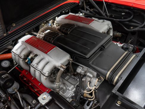 Used 1988 Ferrari Testarossa image 38