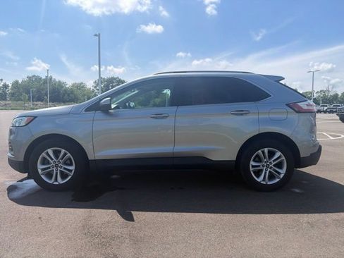 Used 2020 Ford Edge SEL FWD image 13