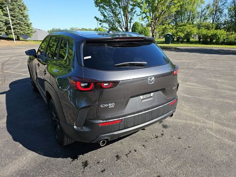 Used 2025 MAZDA CX-50 AWD 2.5 S w/ Premium Package image 3