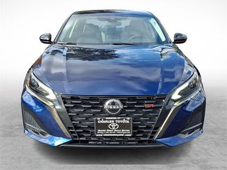 Used 2023 Nissan Altima 2.5 SR video 2