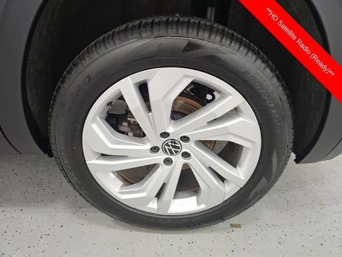 Used 2023 Volkswagen Atlas SE AWD/4WD image 10