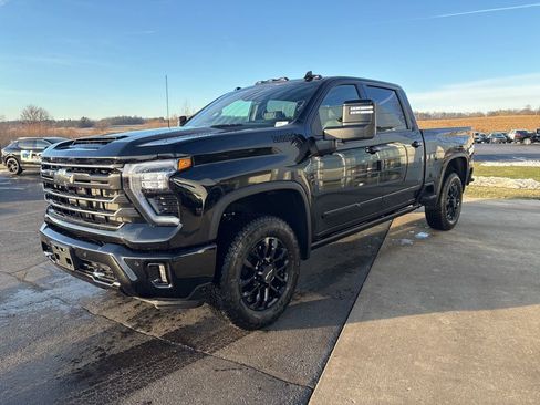 New 2026 Chevrolet Silverado 2500 High Country w/ High Country Premium Package image 3