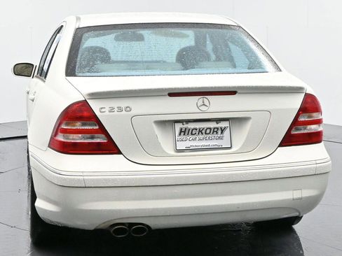 Used 2007 Mercedes-Benz C 230 Sedan image 6