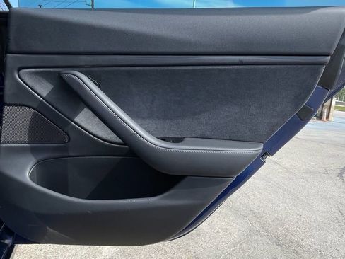 Used 2017 Tesla Model 3 Long Range image 35