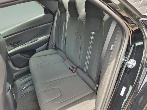 New 2026 Hyundai Elantra Sport FWD image 16