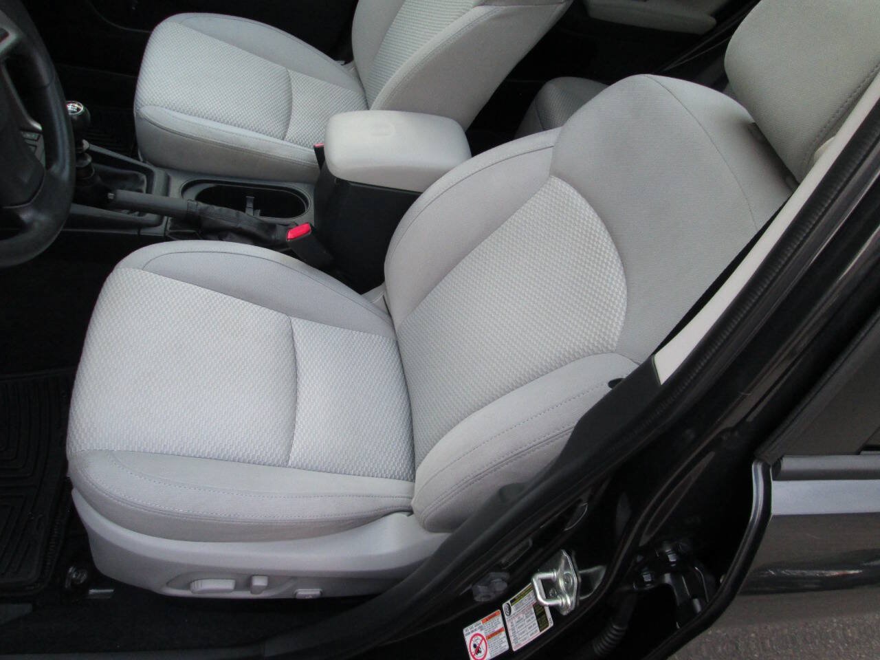 Used 2015 Subaru Forester 2.5i Premium AWD/4WD image 15