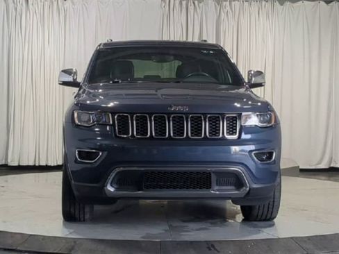 Used 2019 Jeep Grand Cherokee Limited image 3