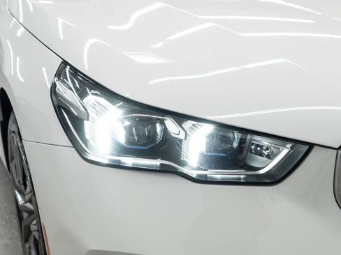 Used 2026 BMW 530i xDrive AWD/4WD image 45