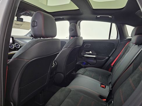 New 2026 Mercedes-Benz GLA 35 AMG 4MATIC image 21
