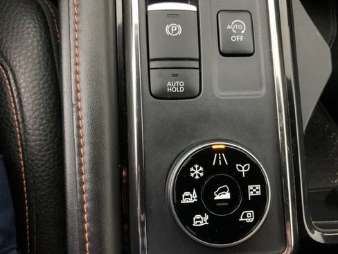 Used 2023 Nissan Pathfinder Rock Creek image 14