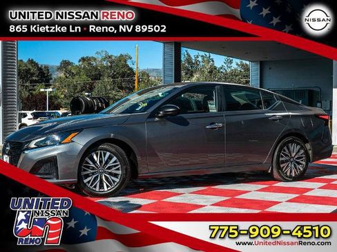 Certified 2024 Nissan Altima 2.5 SV FWD image 1