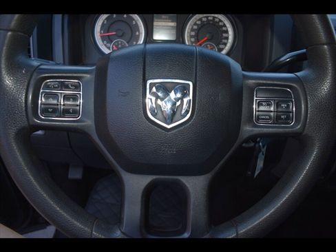 Used 2015 RAM 2500 Tradesman w/ Chrome Appearance Group image 12