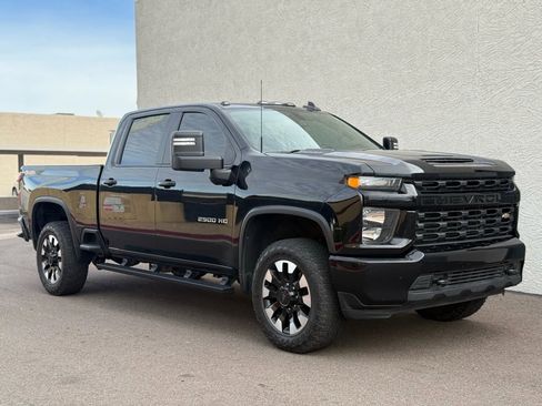 Used 2020 Chevrolet Silverado 2500 Custom w/ Custom Value Package image 6