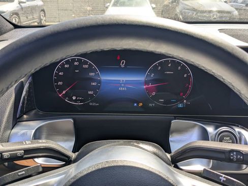 Certified 2025 Mercedes-Benz GLB 250 image 64