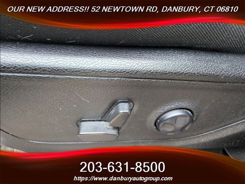 Used 2021 RAM 1500 Big Horn AWD/4WD image 9