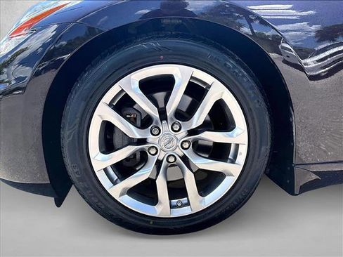 Used 2014 Nissan 370Z Touring w/ Navigation Package RWD image 10