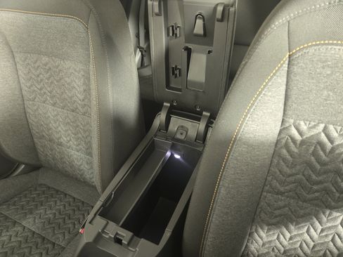 Certified 2023 Chevrolet Equinox LT image 28