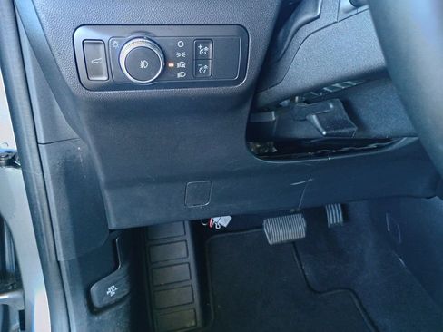 Used 2022 Ford Escape SEL FWD image 15