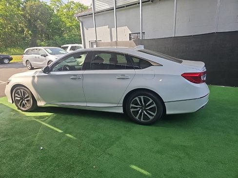 Used 2019 Honda Accord Touring image 8