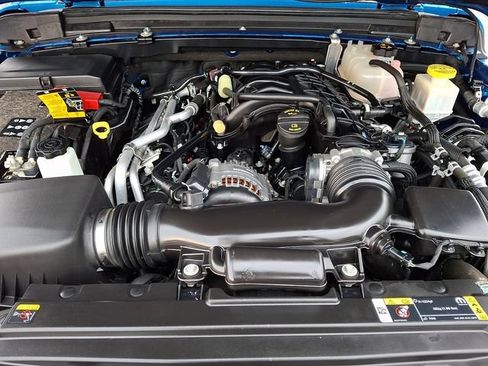 Used 2022 Jeep Gladiator Sport AWD/4WD image 27