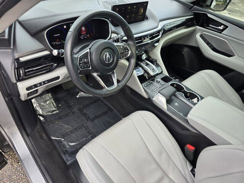 Used 2023 Acura MDX FWD w/ Technology Package image 11