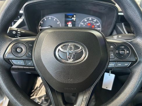 Used 2023 Toyota Corolla LE FWD image 21