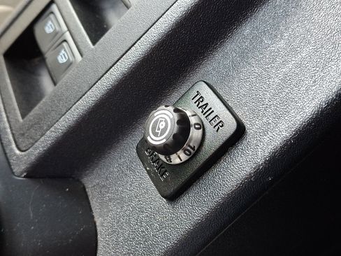 Certified 2024 Ford Bronco Wildtrak AWD/4WD image 31