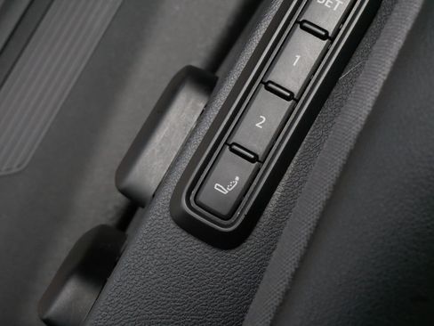 Used 2023 Volkswagen ID.4 Pro S AWD/4WD image 27