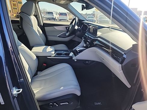 Certified 2026 Acura MDX w/ Technology Package image 34