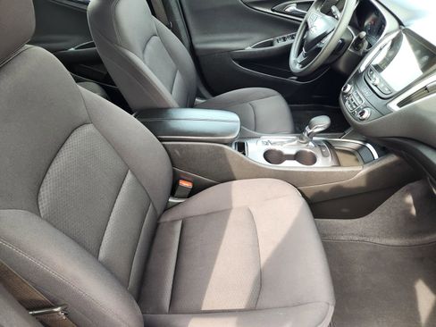 Used 2023 Chevrolet Malibu LT image 15