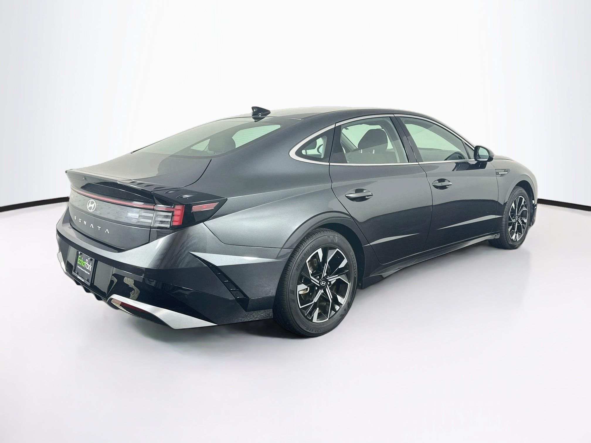 Used 2025 Hyundai Sonata SEL FWD image 9